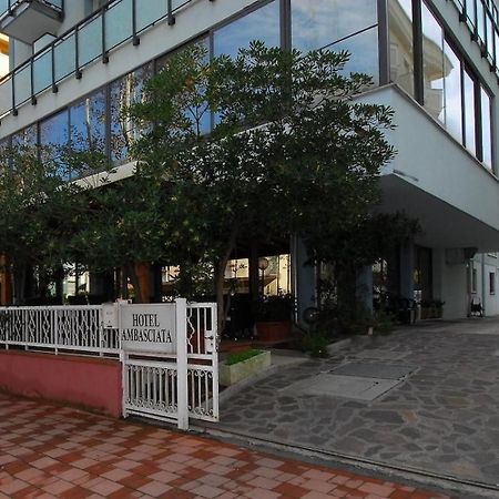 Hotel Ambasciata Чезенатіко Екстер'єр фото